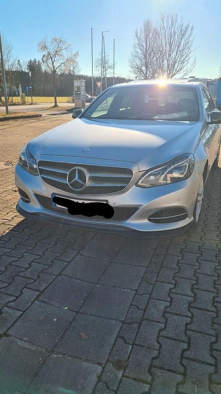 Gebraucht Mercedes E220 Edition 170 PS (125 kW) 2013 Silber Limousine