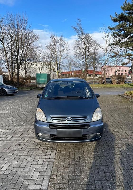 Gebraucht Citroën Xsara Picasso 109 PS (80 kW) 2005 Grau Van / Kleinbus