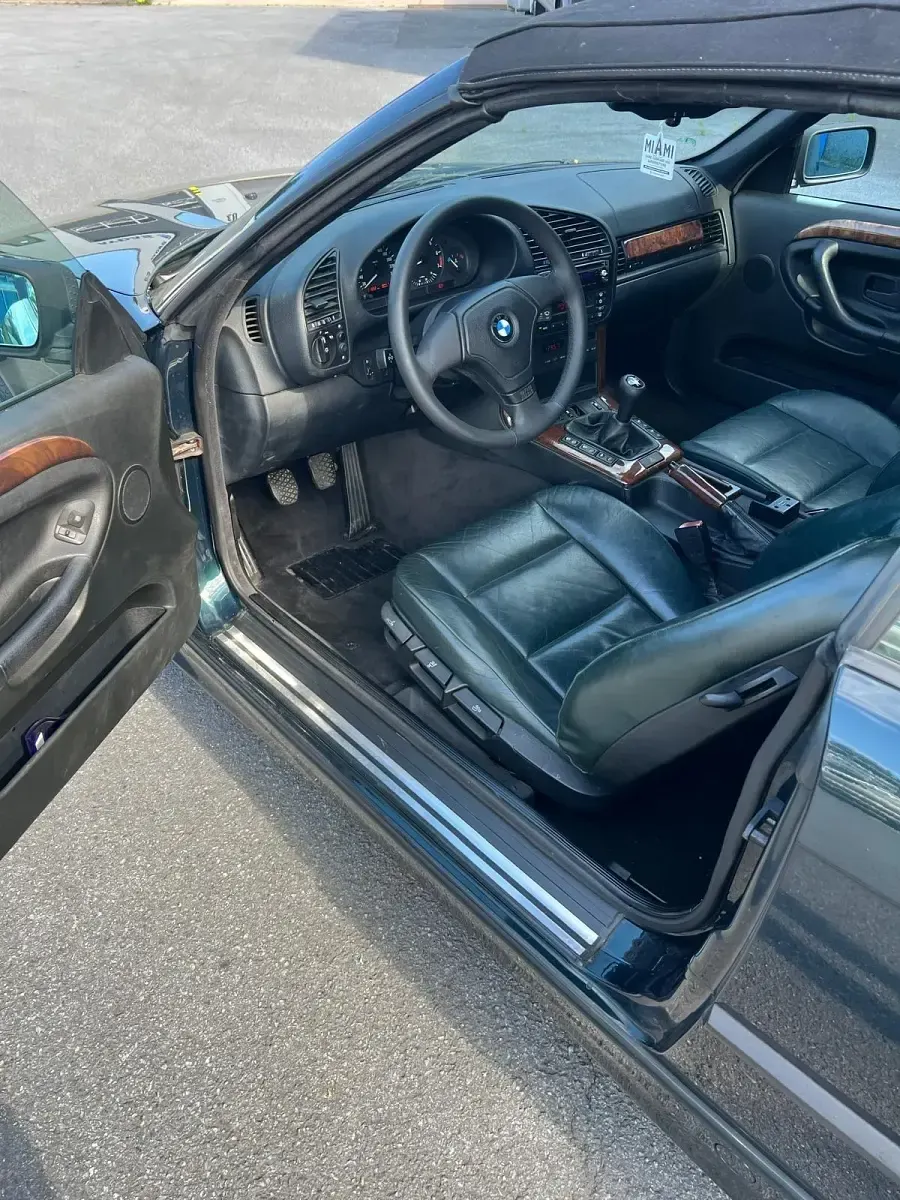Gebraucht BMW 320 Cabriolet 150 PS (110 kW) 1996 Grün Cabrio