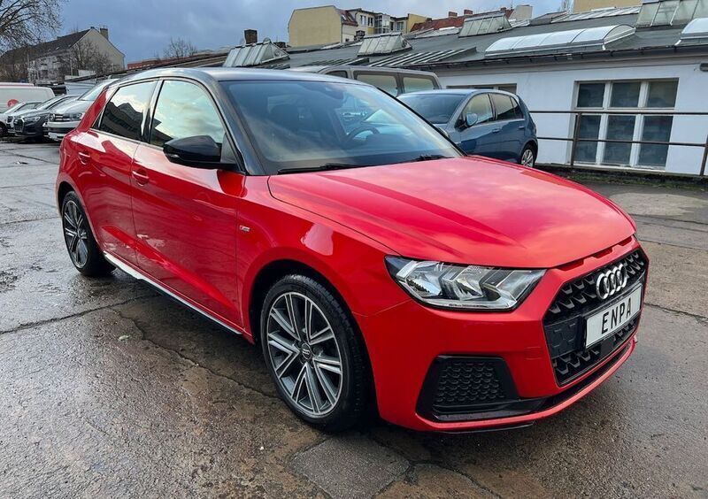 Rot Gebraucht 2019 Audi A1 Sportback S-Line Kleinwagen | 17.990 € (Fairer Preis) - Bild 1/4