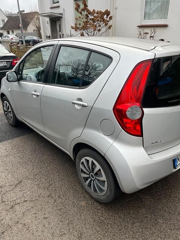 Silber Gebraucht 2009 Opel Agila Edition Kleinwagen | 2.500 € (Fairer Preis) - Bild 1/4