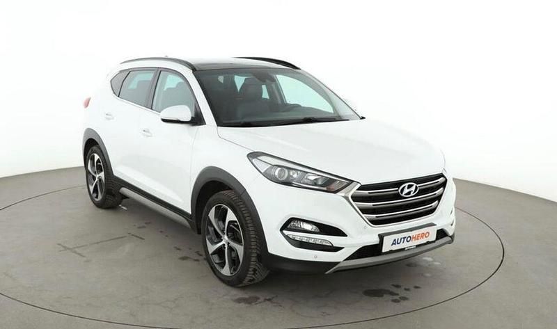 Gebraucht Hyundai Tucson 177 PS (130 kW) 2017 Weiß SUV