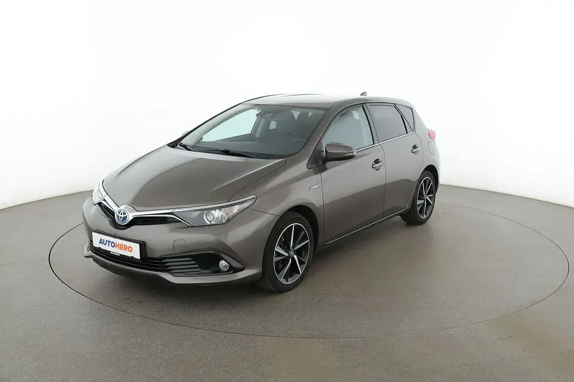 Gebraucht Toyota Auris Hybrid Edition-S 135 PS (99 kW) 2018 Limousine