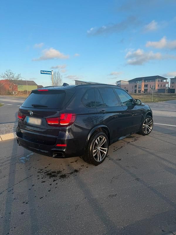 Gebraucht BMW X5 381 PS (280 kW) 2013 Schwarz SUV