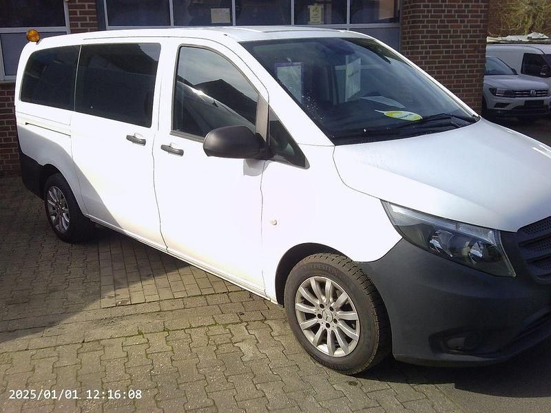 Gebraucht Mercedes Vito 88 PS (64 kW) 2017 Weiß Van