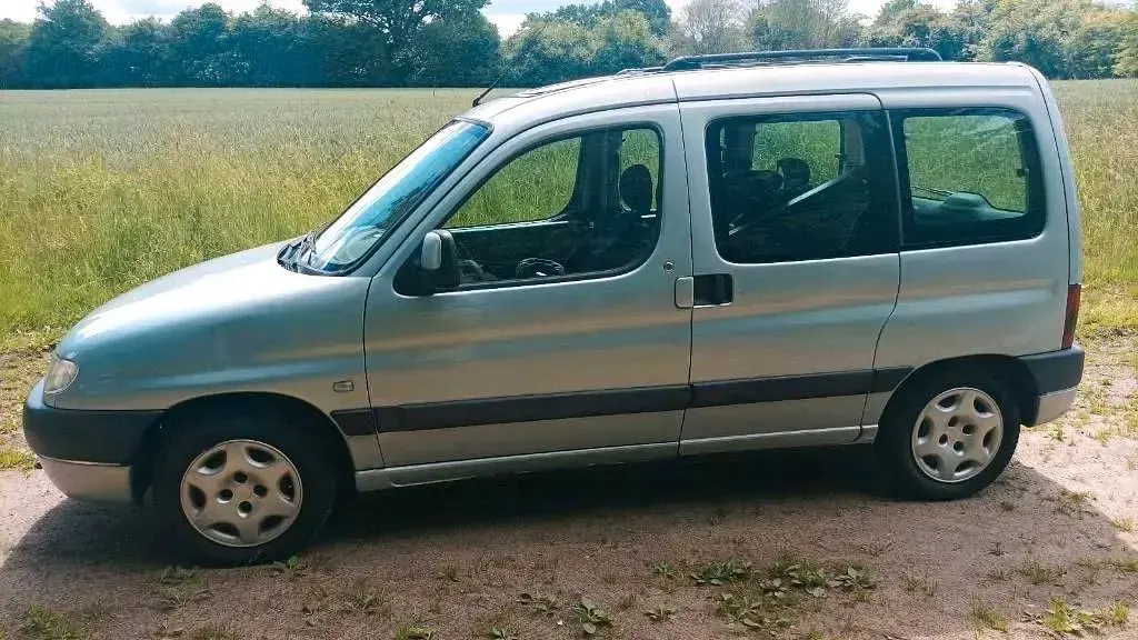 Gebraucht Peugeot Partner 109 PS (80 kW) 2001 Van / Kleinbus