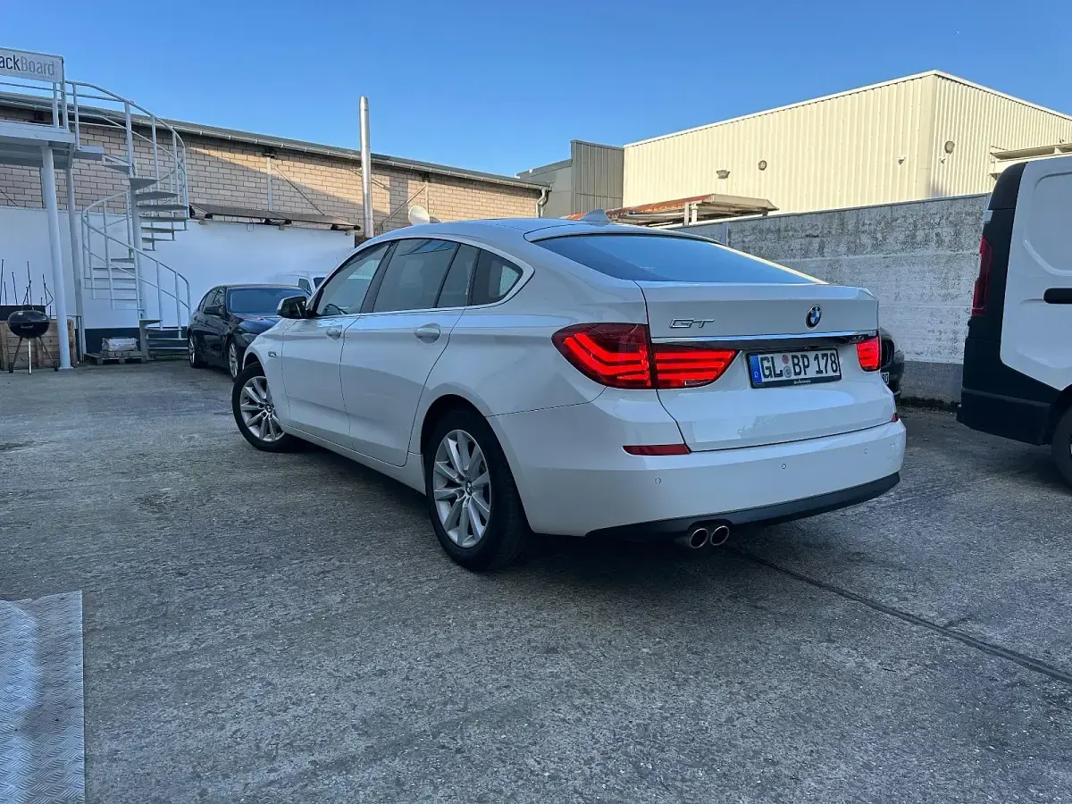 Gebraucht BMW 520 Gran Turismo 184 PS (135 kW) 2012 Weiß Limousine