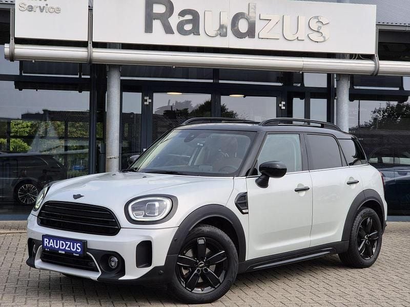 Silber Gebraucht 2022 Mini Cooper Countryman Classic SUV | 30.900 € (Etwas zu teuer) - Bild 1/4