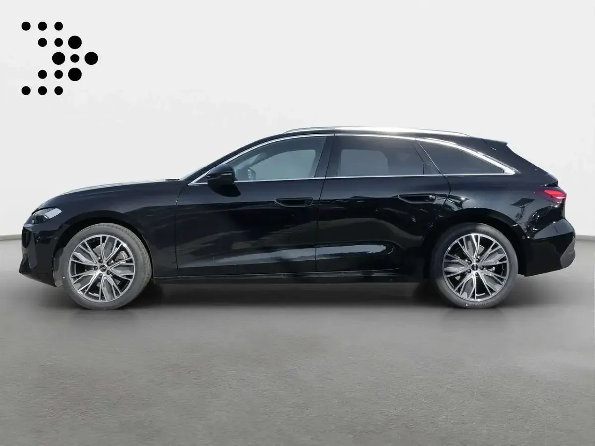 Gebraucht Audi A5 Sport 204 PS (150 kW) 2025 Mythosschwarz metallic Kombi