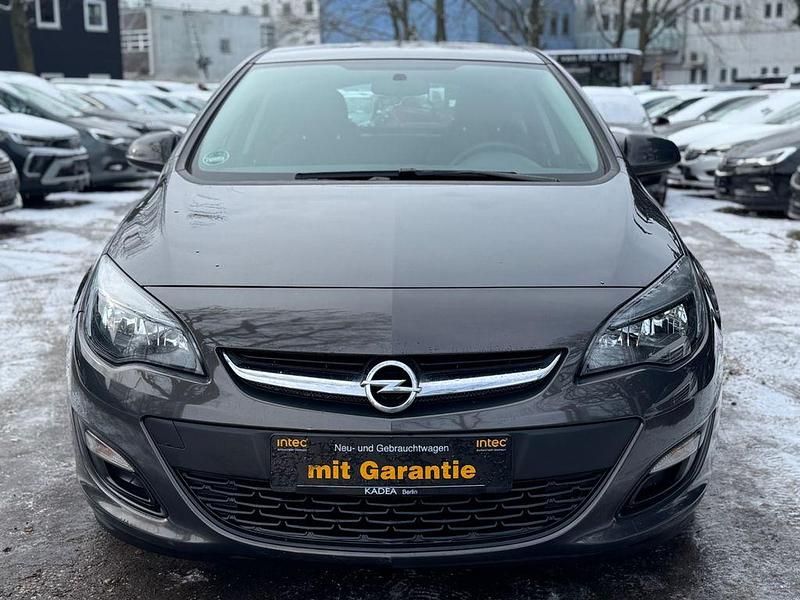 Gebraucht Opel Astra Active 87 PS (63 kW) 2012 Grau Limousine