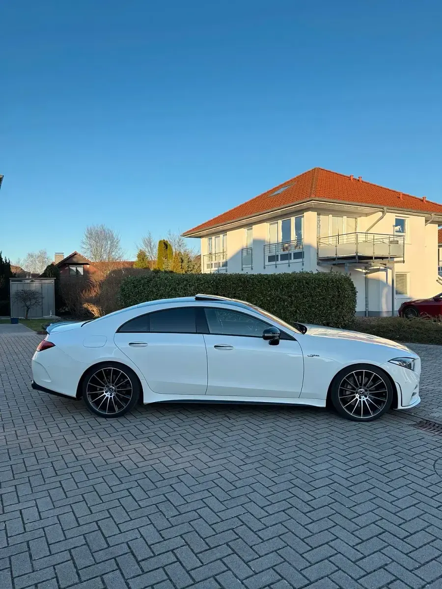 Gebraucht Mercedes CLS400 AMG 340 PS (250 kW) 2019 Weiß Limousine