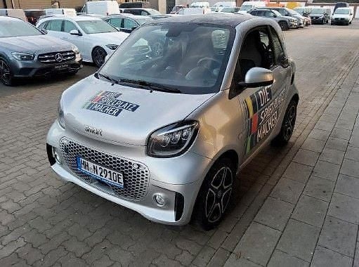 Gebraucht Smart ForTwo Electric Drive 60 kW (82 PS) 2021 Silber Coupé