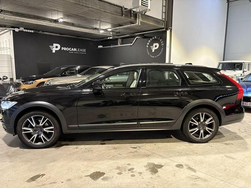 Gebraucht Volvo V90 CC Pro 243 PS (178 kW) 2020 Schwarz Kombi