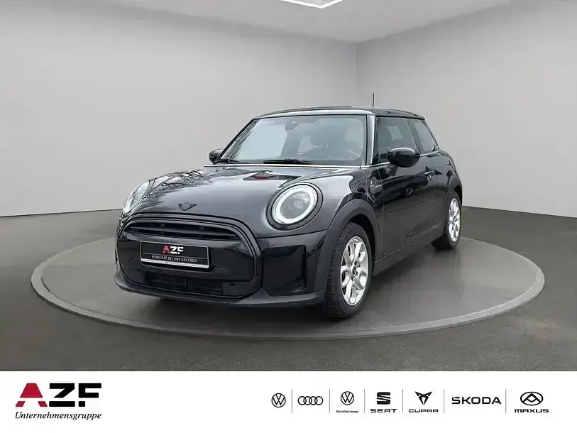 Käytetty Mini Cooper 136 HP (100 kW) 2023 Viistoperä