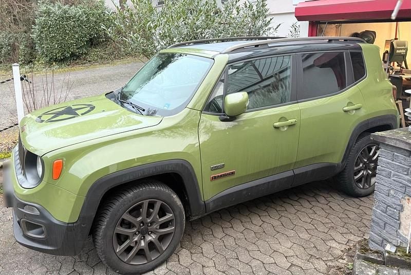 Gebraucht Jeep Renegade 170 PS (125 kW) 2016 Grün SUV