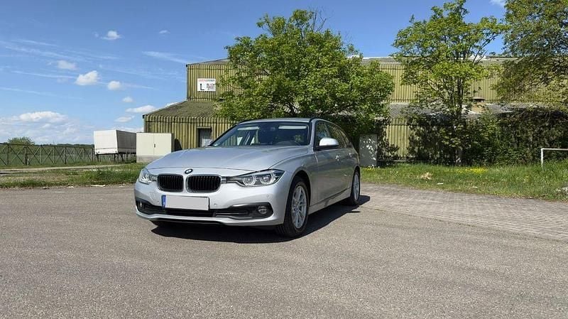 Second-hand BMW 320 190 CP (139 kW) 2019 Argintiu Break