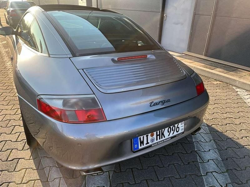 Gebraucht Porsche 996 320 PS (235 kW) 2004 Sealgraumetallic y1 Coupé