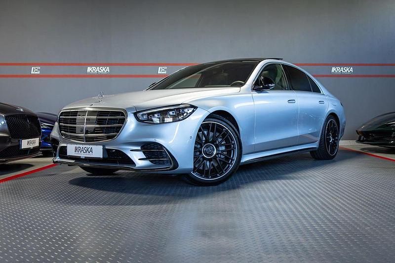 Silber Gebraucht 2023 Mercedes S450 Night Limousine | 109.950 € - Bild 1/4