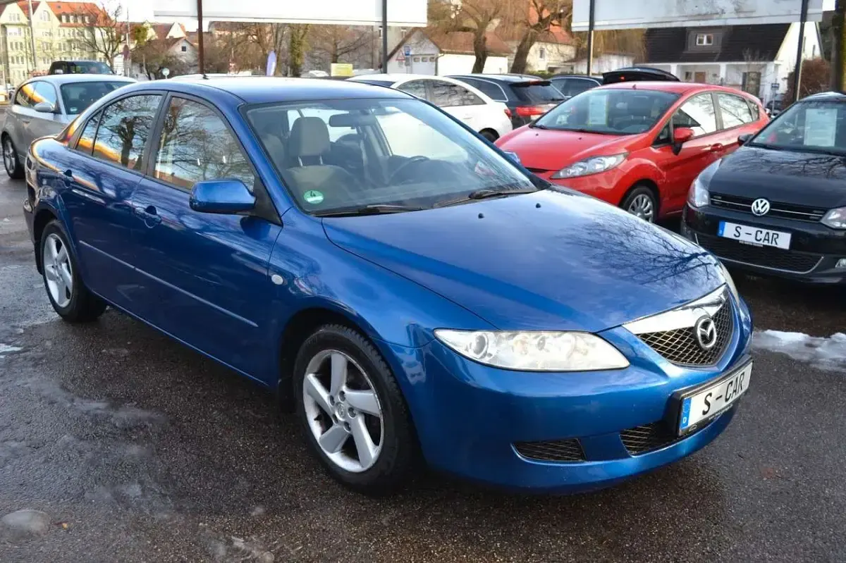 Używany Mazda 6 120 KM (88 kW) 2005 Niebieski Sedan/Limuzyna