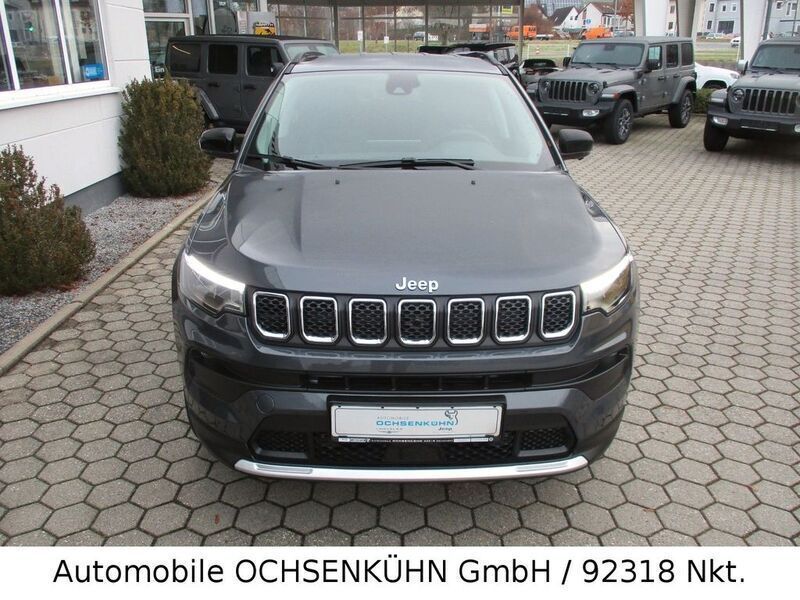 Gebraucht Jeep Compass Limited 190 PS (139 kW) 2022 Grau SUV