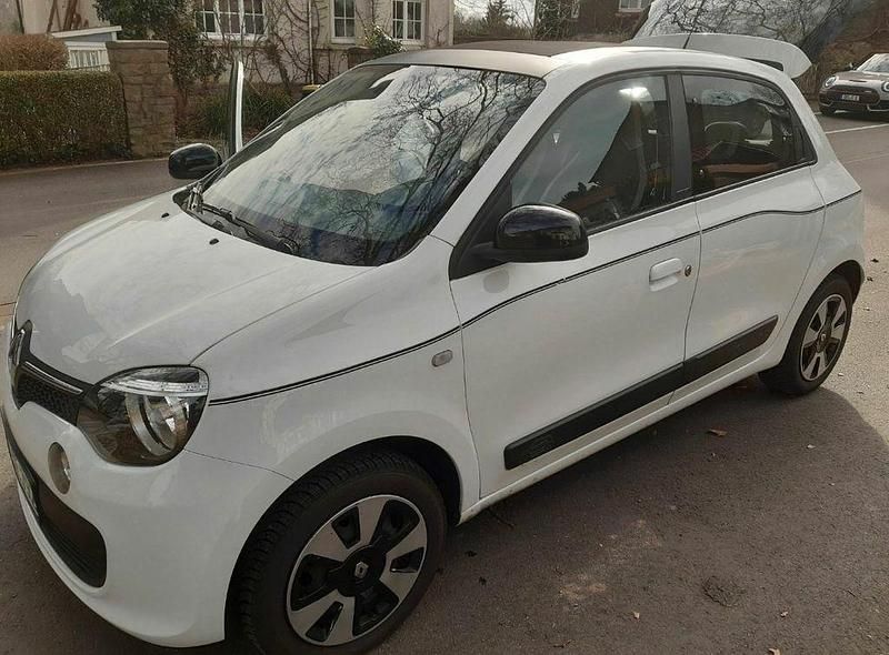 Weiß Gebraucht 2018 Renault Twingo LIMITED Kleinwagen | 4.600 € (Guter Preis) - Bild 1/4