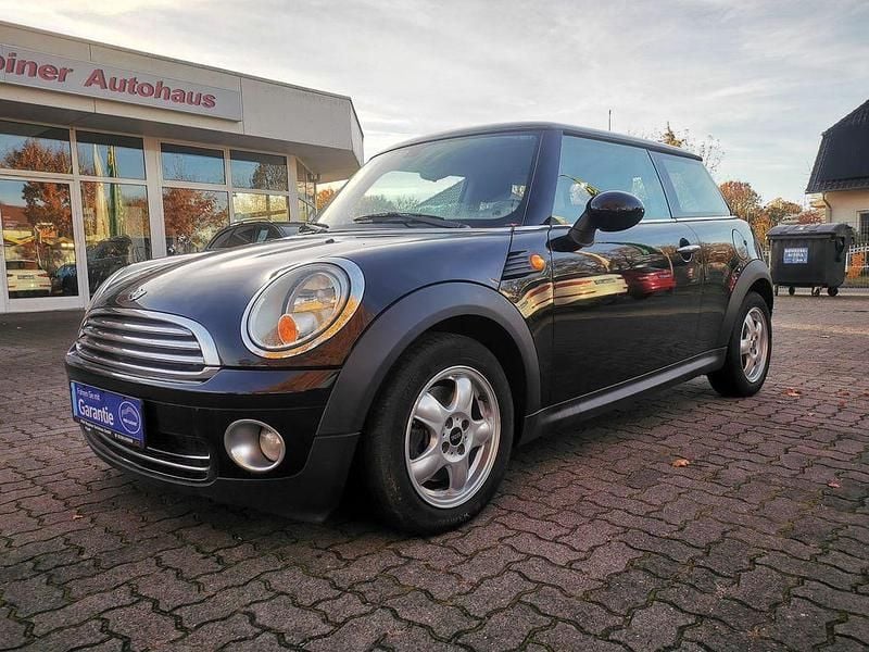 Gebraucht Mini ONE 75 PS (55 kW) 2009 Schwarz Kleinwagen