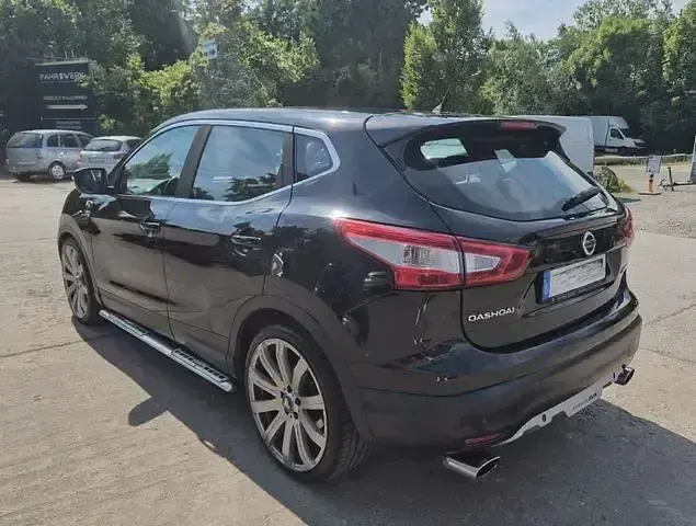 Gebraucht Nissan Qashqai Acenta 131 PS (96 kW) 2014 Schwarz SUV