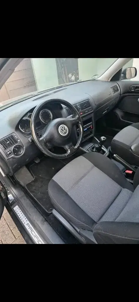 Gebraucht VW Golf IV 75 PS (55 kW) 2003 Schwarz Limousine