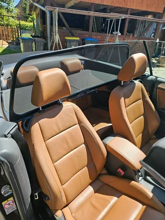 Gebraucht VW Golf Cabriolet 140 PS (102 kW) 2014 Braun Cabrio