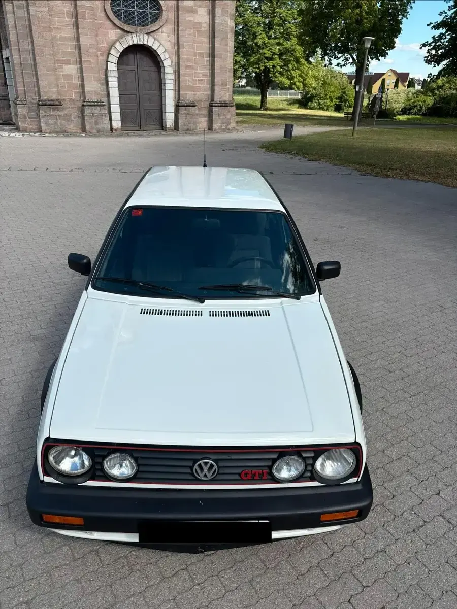 Gebraucht VW Golf II GTI 112 PS (82 kW) 1989 Weiß Kleinwagen