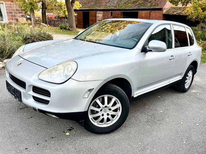 Silber Gebraucht 2004 Porsche Cayenne SUV | 6.850 € (Guter Preis) - Bild 1/4