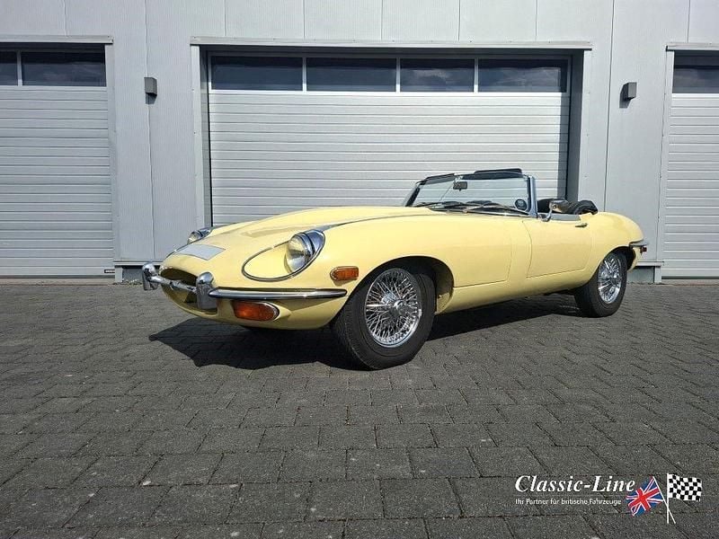 Occasion Jaguar E-Type 171 ch (125 kW) 1969 Jaune Cabriolet