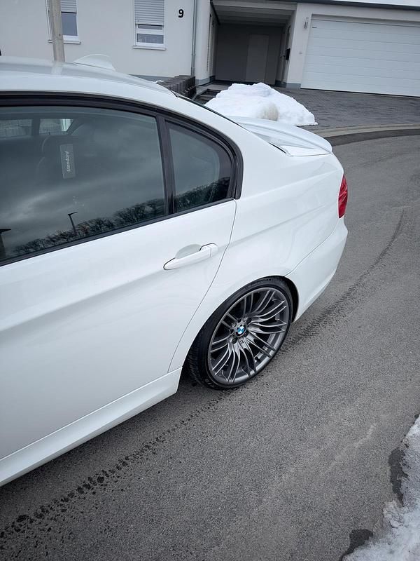 Gebraucht BMW 335 Performance 306 PS (225 kW) 2009 Weiß Limousine