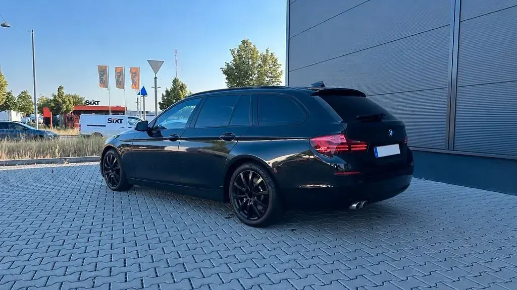 Gebraucht BMW 530 258 PS (189 kW) 2015 Schwarz Limousine