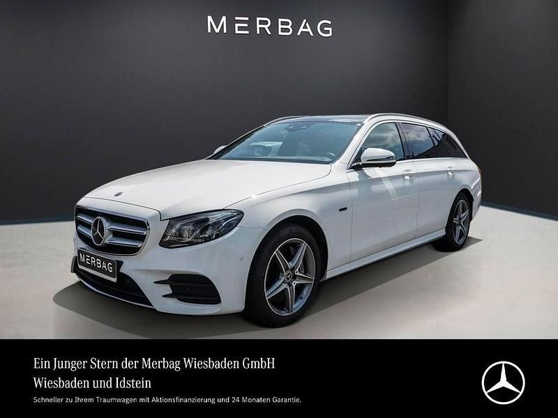 Polarweiß Gebraucht 2020 Mercedes E300 AMG line Kombi | 25.660 € (Superpreis) - Bild 1/4