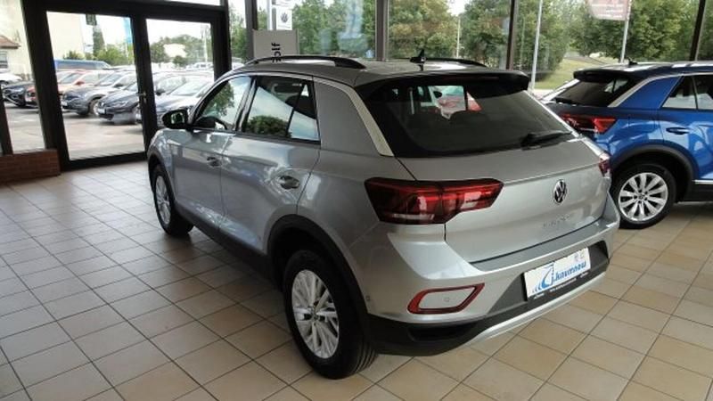 Gebraucht VW T-Roc Life 150 PS (110 kW) 2022 Pyrit silber SUV