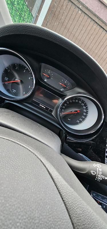 Gebraucht Opel Astra 110 PS (80 kW) 2021 Weiß Kombi