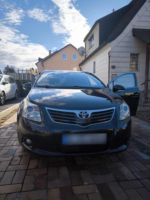 Gebraucht Toyota Avensis 150 PS (110 kW) 2009 Schwarz Kombi
