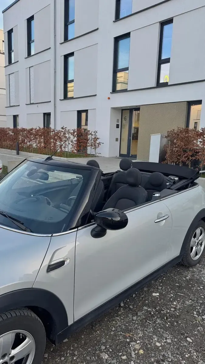 Gebraucht Mini Cooper Cabriolet 136 PS (100 kW) 2021 Weiß Cabrio
