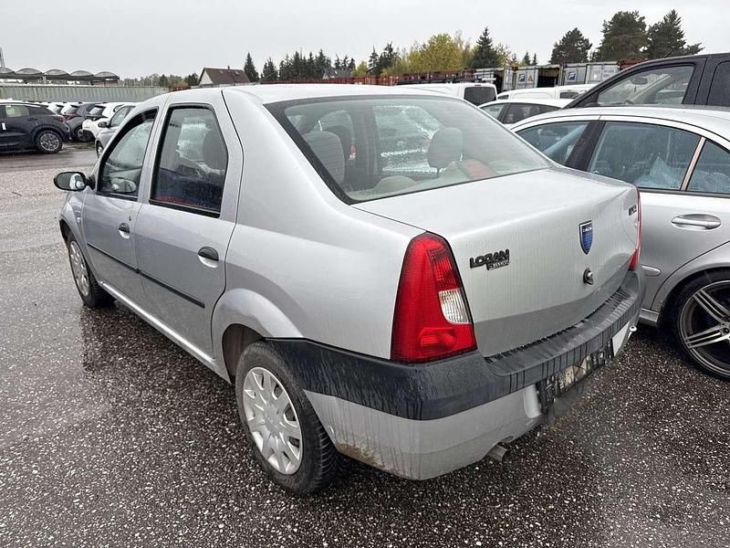 Gebraucht Dacia Logan Ambiance 75 PS (55 kW) 2008 Silber Limousine