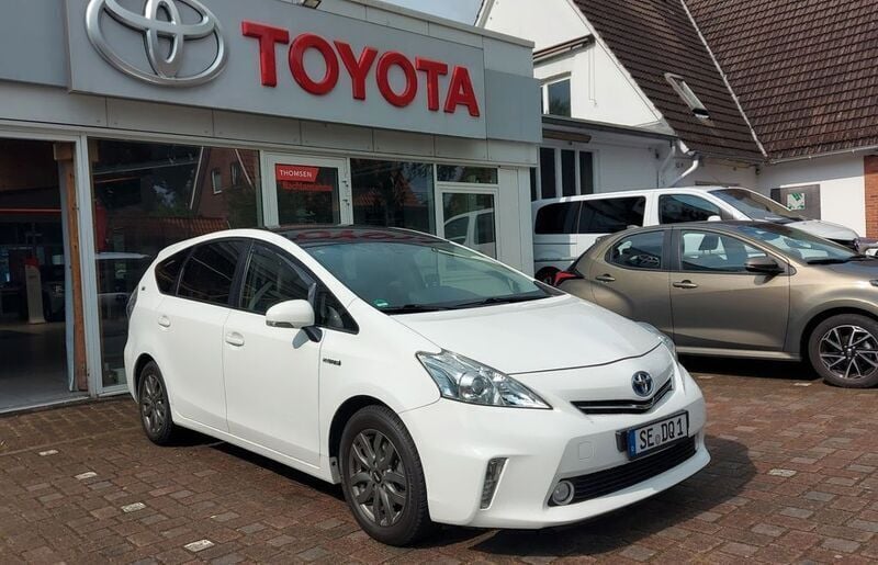 Weiß Gebraucht 2012 Toyota Prius+ Van / Kleinbus | 16.000 € (Fairer Preis) - Bild 1/4