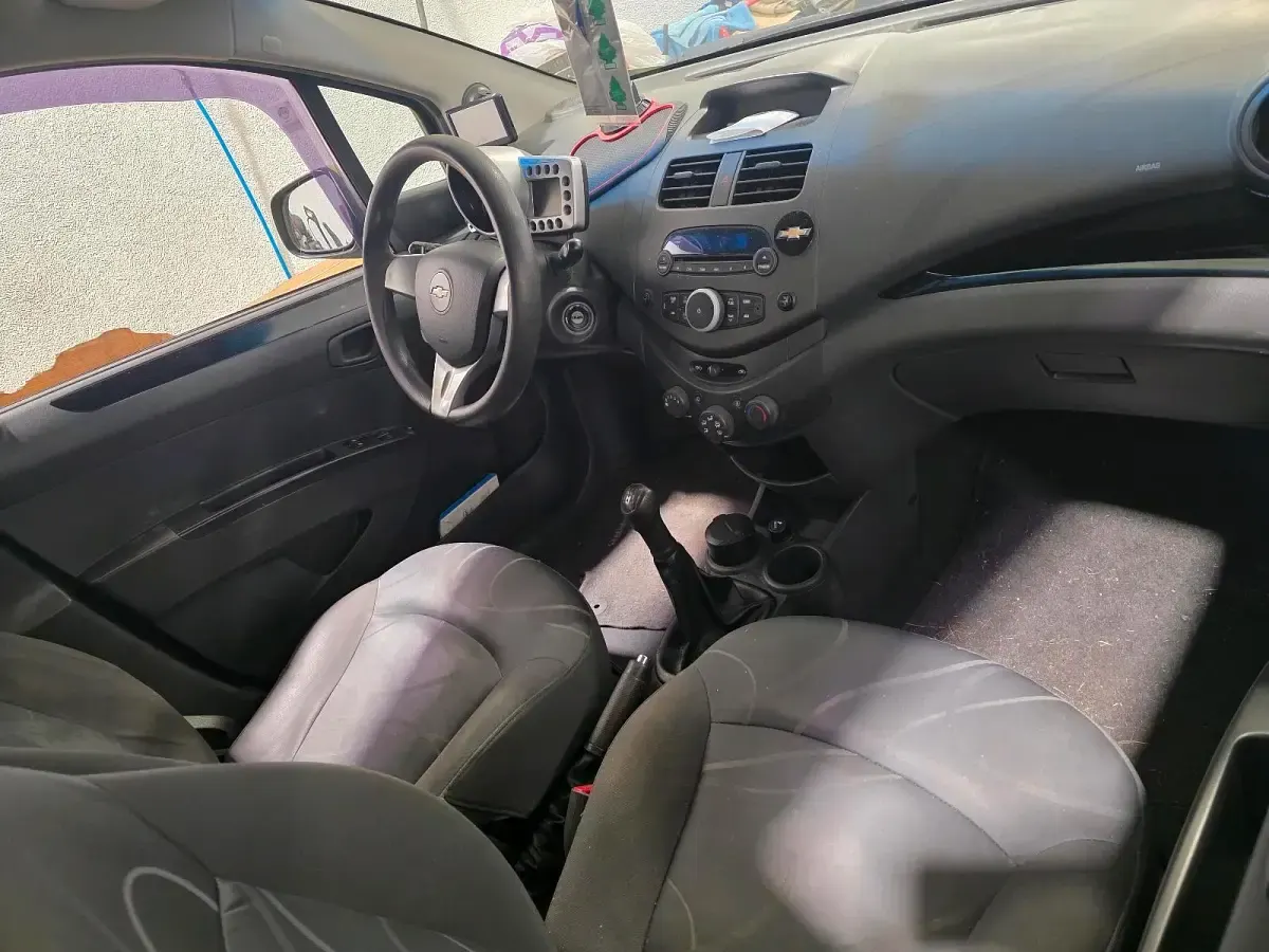 Gebraucht Chevrolet Spark 82 PS (60 kW) 2010 Grün Kleinwagen