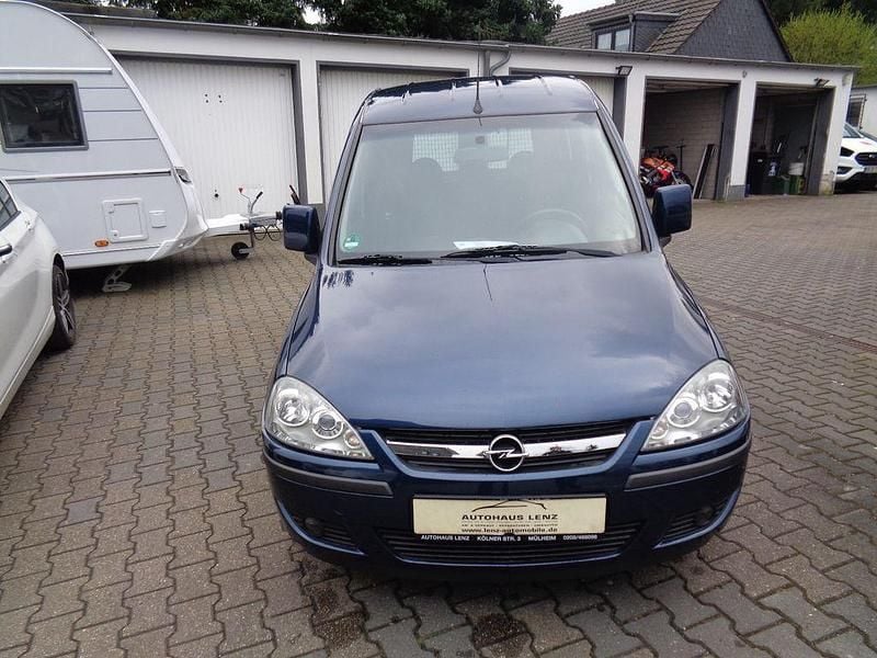 Gebraucht Opel Combo Edition 75 PS (55 kW) 2011 Schwarz Van / Kleinbus