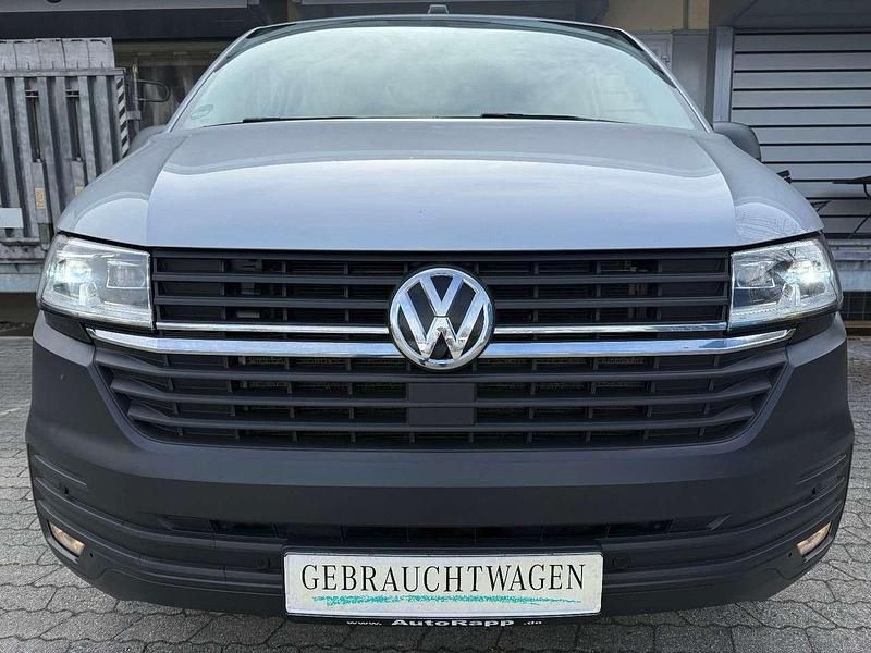 Gebraucht VW T6.1 150 PS (110 kW) 2020 Reflexsilber Van