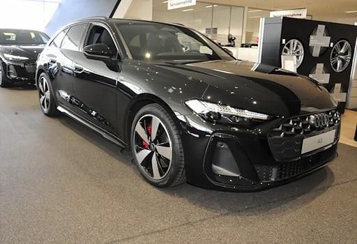 Neu Audi A5 Ambiente 299 PS (219 kW) 2026 Schwarz Kombi