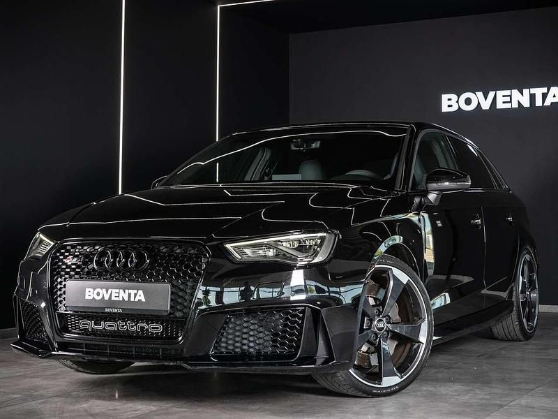 Second-hand Audi RS3 367 CP (269 kW) 2015 Negru Berlinǎ
