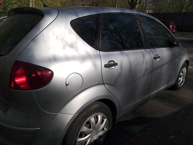 Gebraucht Seat Altea 100 PS (73 kW) 2007 Silber Limousine