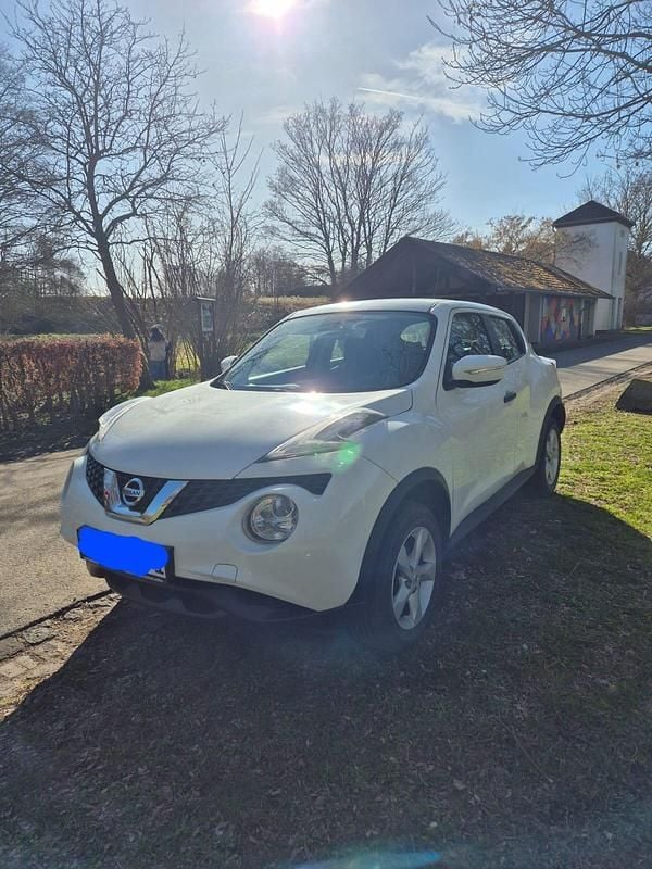Gebraucht Nissan Juke Visia 95 PS (69 kW) 2015 Weiß SUV