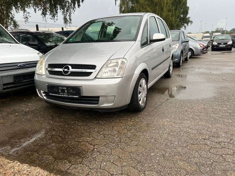 Silber Gebraucht 2004 Opel Meriva Enjoy Van / Kleinbus | 2.480 € (Fairer Preis) - Bild 1/4