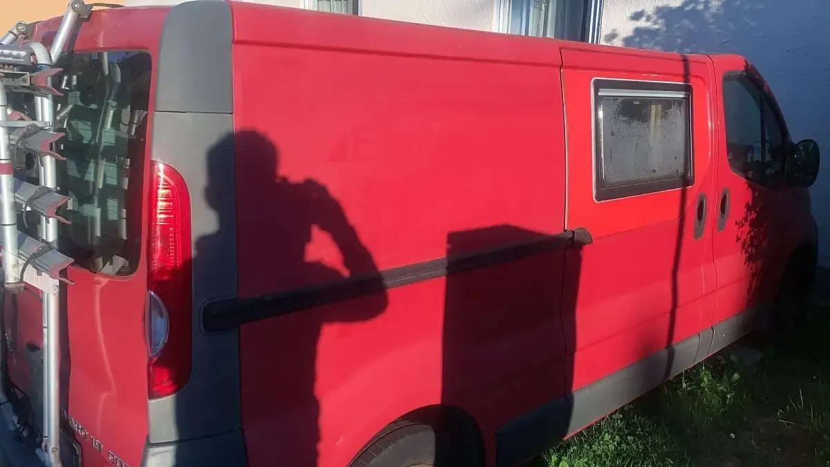 Używany Opel Vivaro 2007 Czerwony Minivan